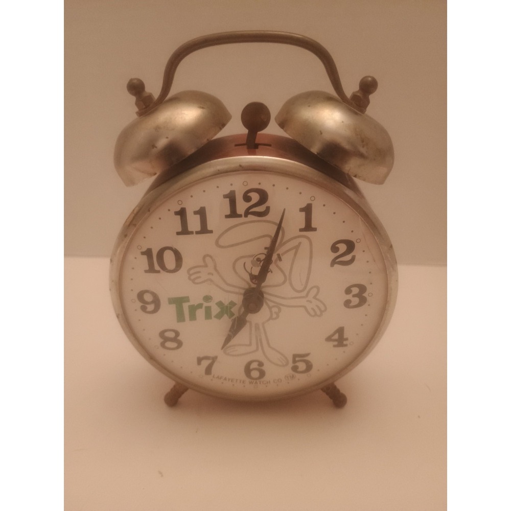 Trix Cereal Rabbit Lafayette Watch Co 2 Bell Analog Vintage 1982 Red Alarm Clock